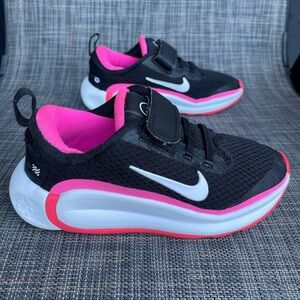 Nike Kids Infinity Flow 'Black Laser Fuchsia' Athletic Sneakers Shoes Girls 13